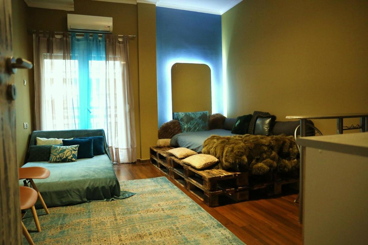 Flying Bed In The Center Of The